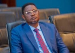 Scandale à Kolwezi : Le DG de la RVA Humilie l’État devant le Président – Il Doit Démissionner !