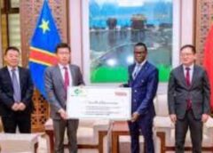 Anciens combattants : Eliezer Ntambwe salue le soutien financier de la Chine à la RDC