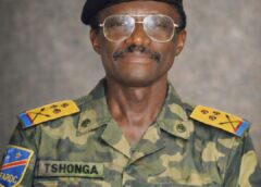 Hommage de Madame Bijou Aridja ambassadrice universelle pour la paix au Colonel Tshonga Tambwé Honoré :