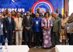 la célébration de la Journée mondiale de la liberté de la presse, plusieurs journalistes participent au forum sur l’engagement citoyen des médias pour la paix et la cohésion nationale.ce1mai dernier 2026
