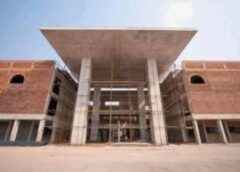 Grand marché de Kinshasa : la polémique des paiements répétés pour l’accès aux étalages