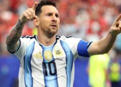 Lionel entre un peu plus dans l&rsquo;histoire de la coupe du monde
