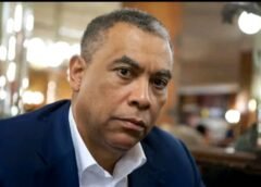 Olivier Kamitatu a vendu son âme au diable :  » Kenge est un abandon. Et l&rsquo;abandon a un responsable. »