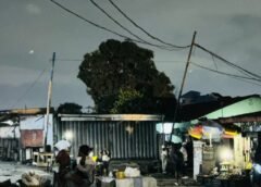 Kinshasa : plusieurs quartiers retrouvent l’électricité après la ronde nocturne de Teddy Lwamba